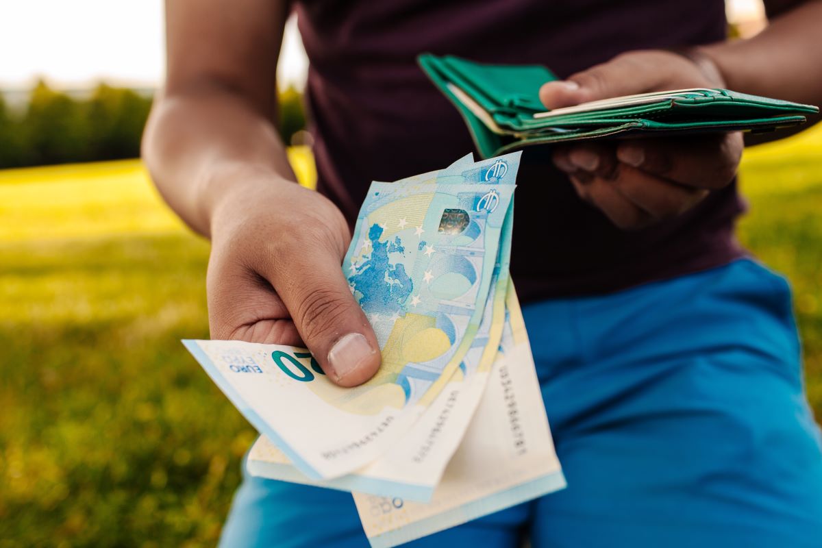 Bargeld? Karte? Was du wirklich zum Bezahlen wissen musst
